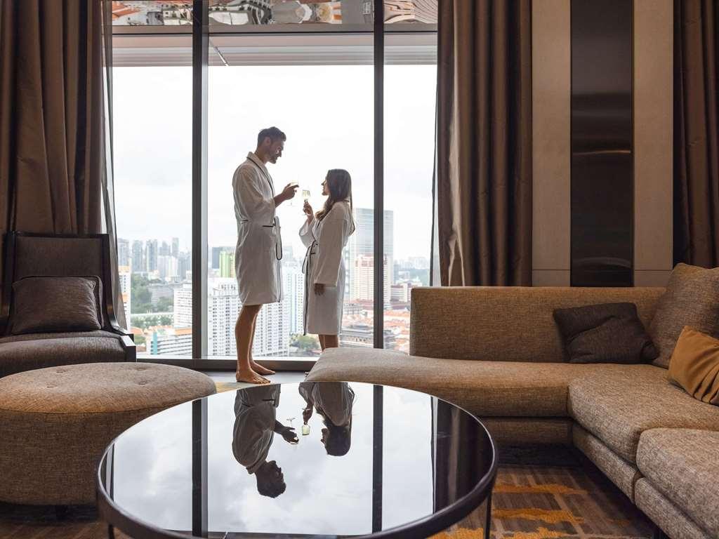 ホテル ソファテル シティ センター シンガポール 部屋 写真